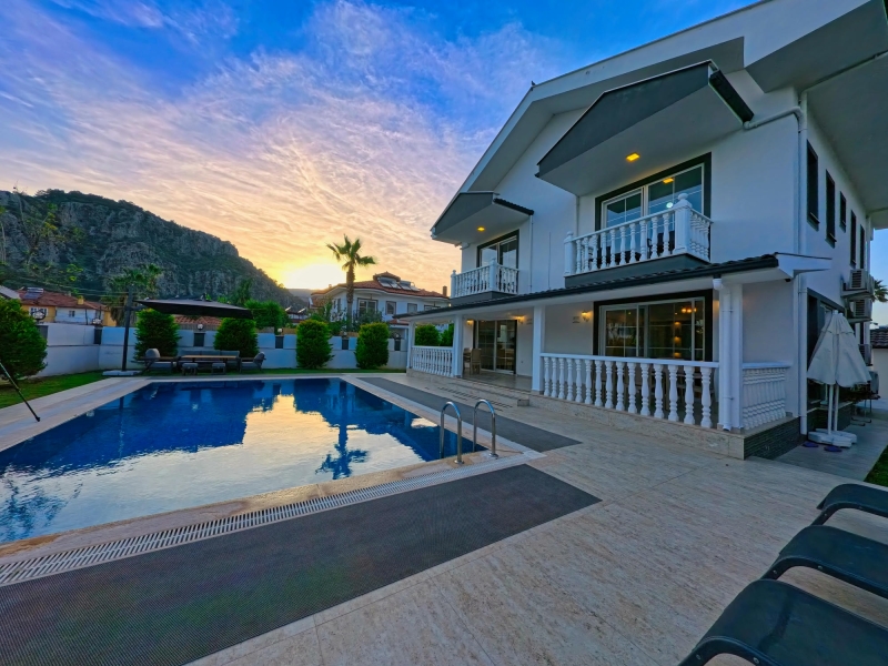 Lalin Çağrı Villaları